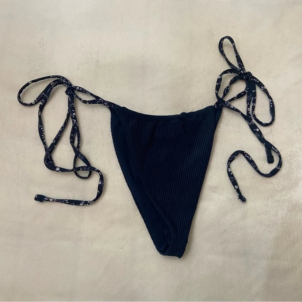 New! Frankie’s Bikini’s Tia ribbed thong string bikini bottom 3738